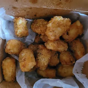 TATER TOTS. GOOD BUT NOT FRIED HARD LIKE I REQUESTED.