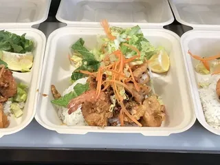 Nui's Thai Food & Retail