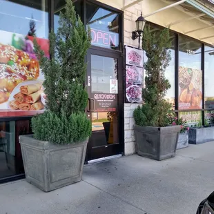 Outside Quick Wok
