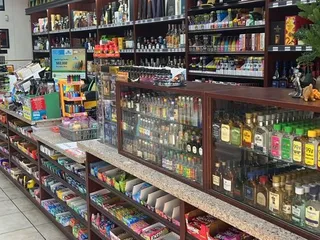 Arrow Liquor