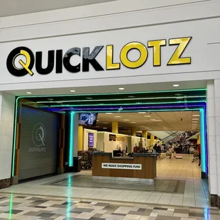 Mall Entrance (Indoor)