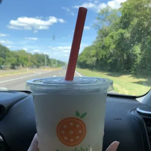 Chubby size Lychee slush with Crystal boba.