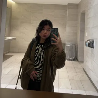 Nikki B.