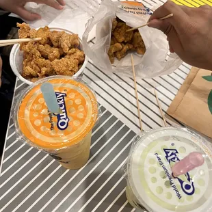 Popcorn chicken &amp; crystal boba drank