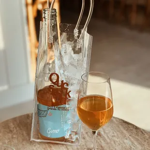 Happy Hour - skin contact (orange wine)