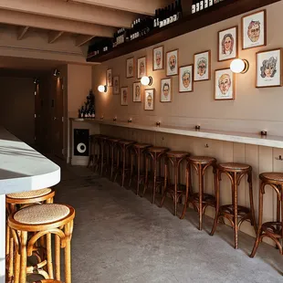 Interior/Bar seating