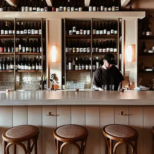 Interior/Bar seating