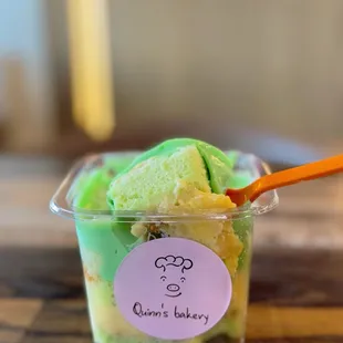 Pandan Cake with Durian