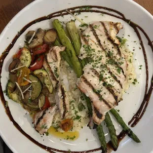 Vegetable risotto with chicken