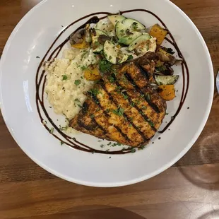 Vegetable risotto with blackened chicken