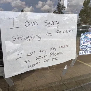 Quoc Bao is worth waiting for.  Please consider visiting when he reopens!