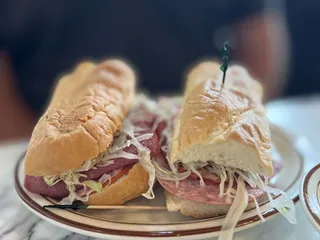 Krell’s East Coast Style Delicatessen