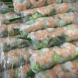 Fresh spring roll party trays available