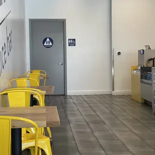 Seating &amp; Bathroom