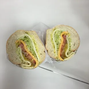 Veggie on a French roll