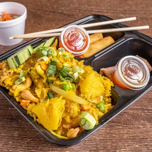 Pineapple fried rice - Pinto Box