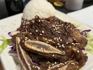 Friends' Sushi & Bento Place