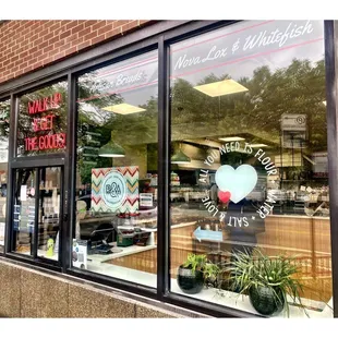 Pickup Window @ R&amp;A Sourdough 1938 W Lawrence Ave, Chicago, IL  Bagels Sandwiches Bialys Pastry Salads Spreads Coffees .Patio.Cool.