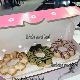Matcha donut