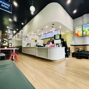 Waiting for order area