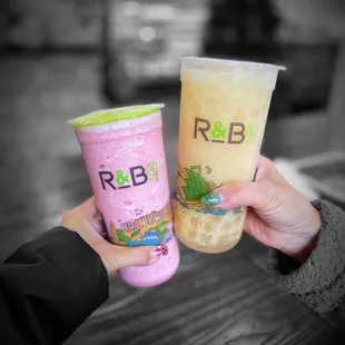 Dragon Fruit Slushie and Lychee Yakult @whaevaeats