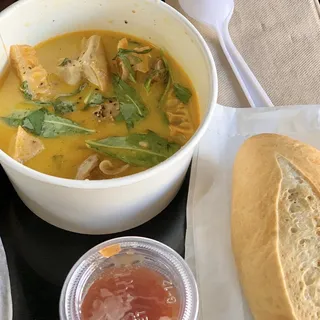 Pha Lau Banh Mi ( Bread)