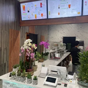 the front desk of a coffee shop