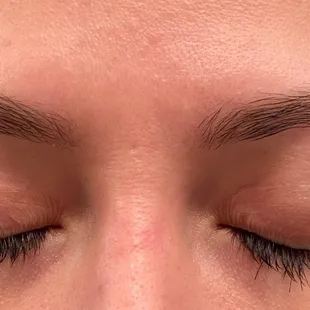 Eyebrow threading