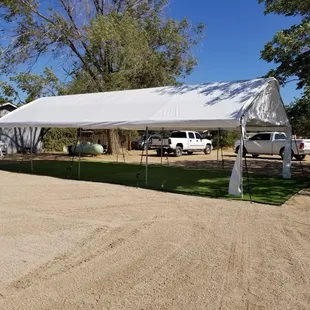 20x40 w/synthetic grass