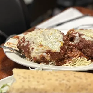 R & O Restaurant