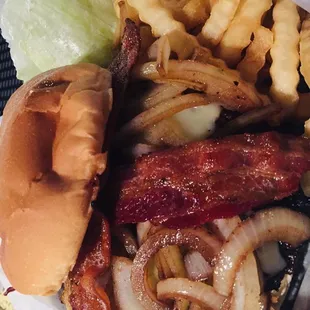 1/2 lb Bacon Cheeseburger