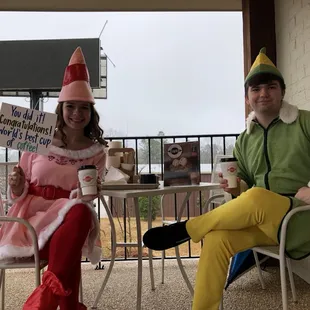 Buddy and Jovie are at the store today for pictures!