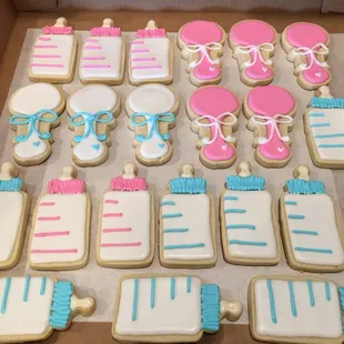 Baby shower cookies