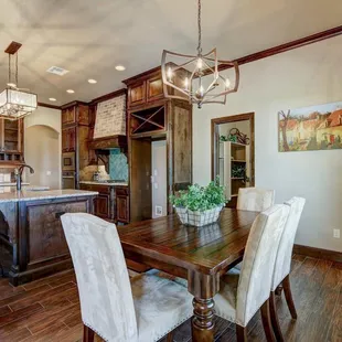a dining room and kitchen
