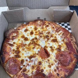 8" Pepperoni Pizza ($7.54)