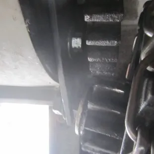 R&amp; S crappy job with my door. Gear getting loose soon to fall in my head.