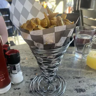 Truffle and sage fries