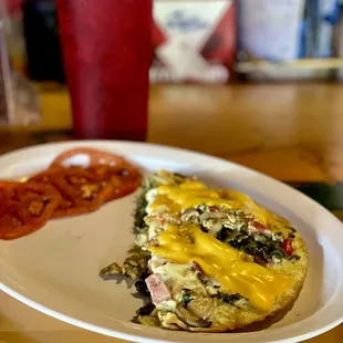Farmers omelette with spinach and grill tomatoes
