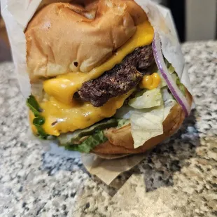 Double Cheeseburger