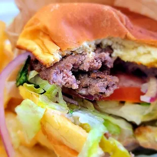 R Burgers is a terrific place!