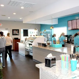 sushi and sashimi, interior