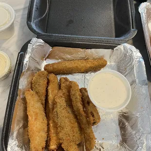 Deep Fried Pickles With Ranch