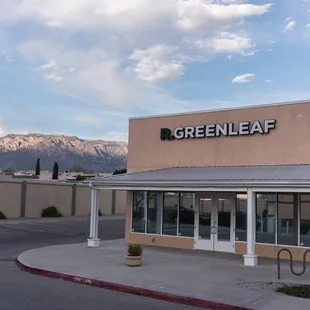 R Greenleaf - NE Heights