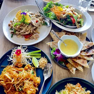 Pad Thai, crab fried rice