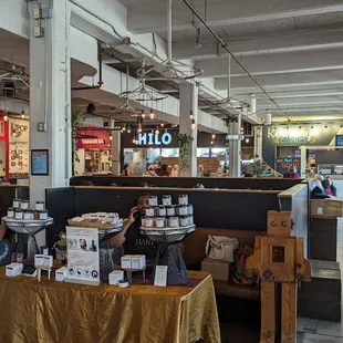 Poke bowl and Mediterranean stand