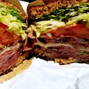 Hot Pastrami, Munster Cheese, Spicy Mustard, Garlic Aioli,  Extra Pickles,  on Rye.