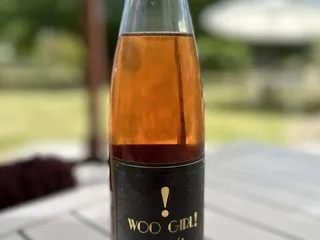 WOO GIRL! Cellars