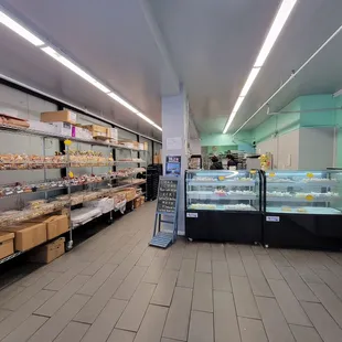 New store interior! Now mainly serving dumplings and buns!