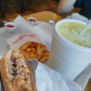 Delicious RO&apos;s BBQ