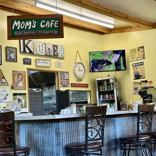 cute little breakfast bar